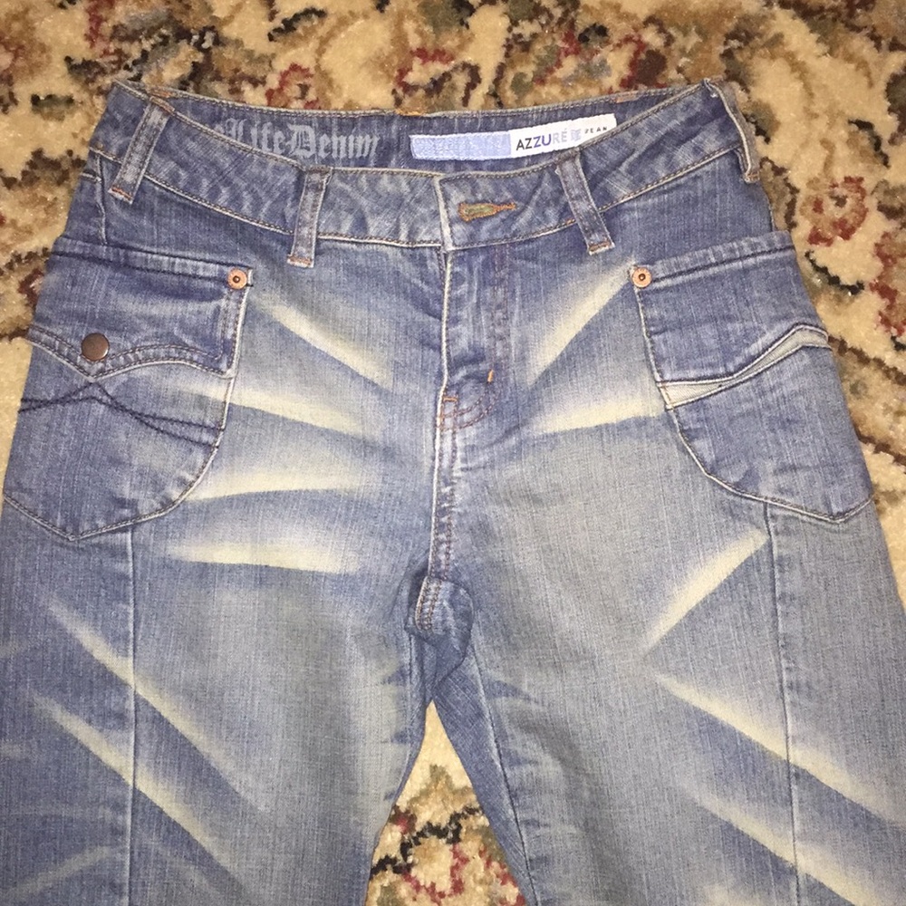 Azure Jeans - Picture 2 of 6